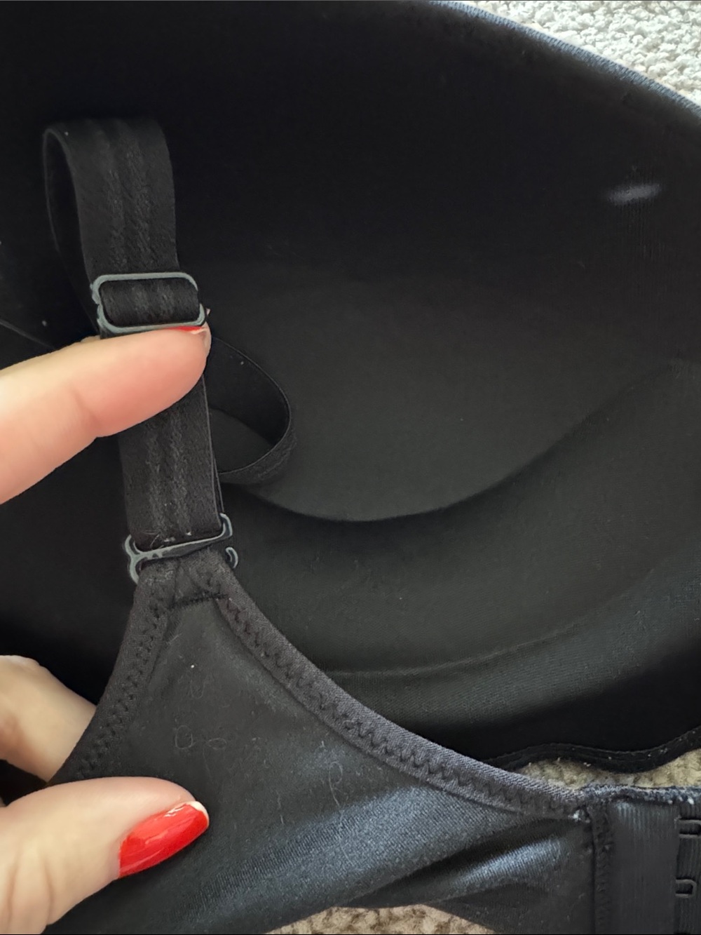 Hanes Seamless lift convertible Wireless Bras - Picture 7 of 10